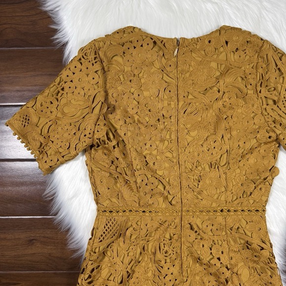 Adelyn Rae Women's Size Medium Mustard Tasha Crochet‎ Lace Dress - Picture 8 of 11